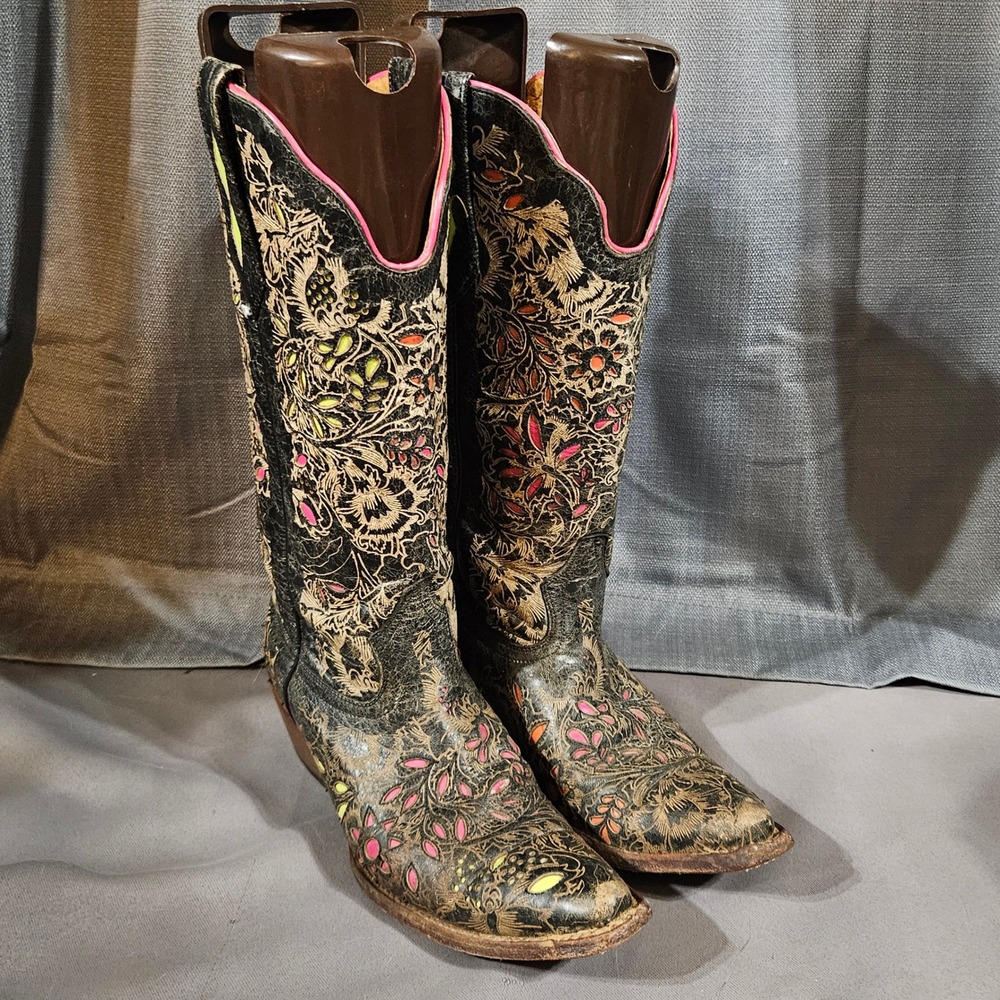 Johnny Ringo Womens Black Leather Floral Embroidered Snip Toe Western Boots 7B